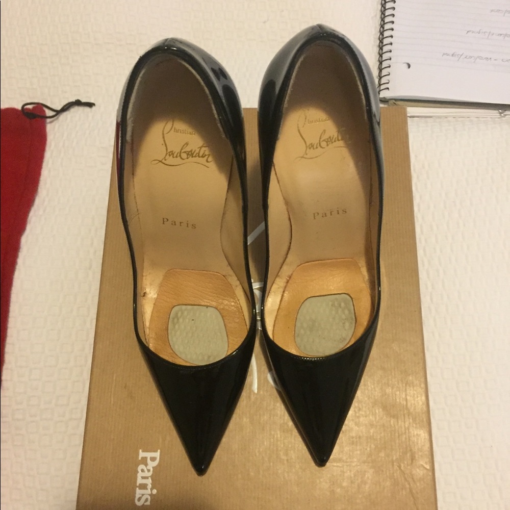 Christian Louboutin So Kate - Picture 7 of 7